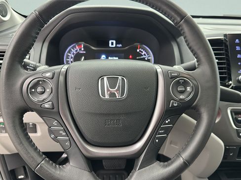 Used 2023 Honda Ridgeline RTL-E image 18