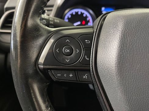 Used 2023 Toyota Camry SE image 29