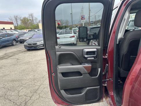 Used 2014 GMC Sierra 1500 SLE image 15