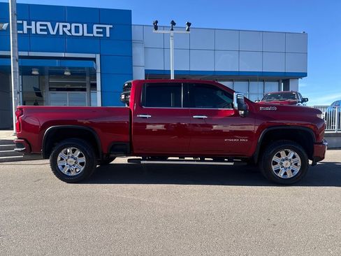 Used 2020 Chevrolet Silverado 2500 High Country w/ Z71 Off-Road Package image 6
