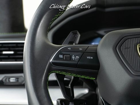 Used 2019 Lamborghini Urus image 32