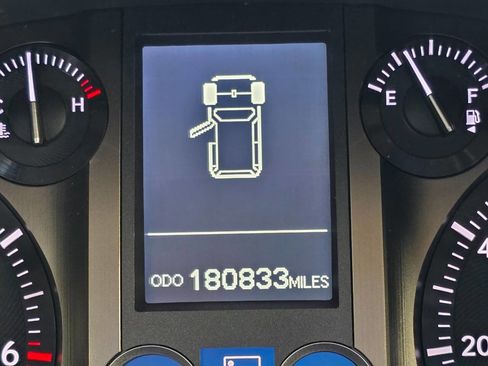 Used 2013 Lexus GX 460 image 17