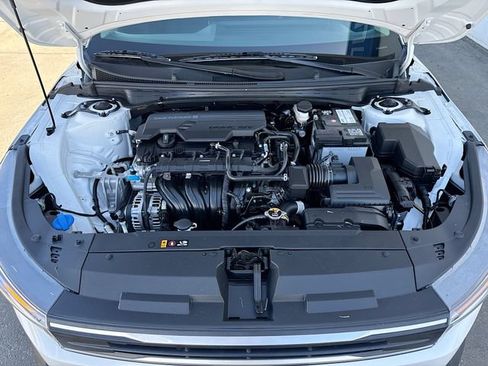 Used 2025 Kia K4 FWD image 27