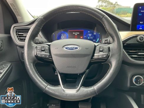 Used 2022 Ford Escape Titanium w/ Titanium Premium Package FWD image 44