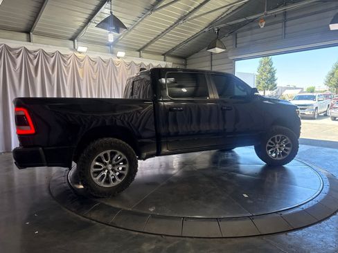 Used 2020 RAM 1500 Big Horn AWD/4WD image 4