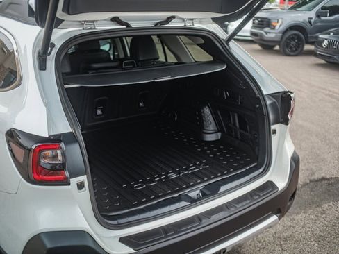 Used 2023 Subaru Outback Touring XT AWD/4WD image 41