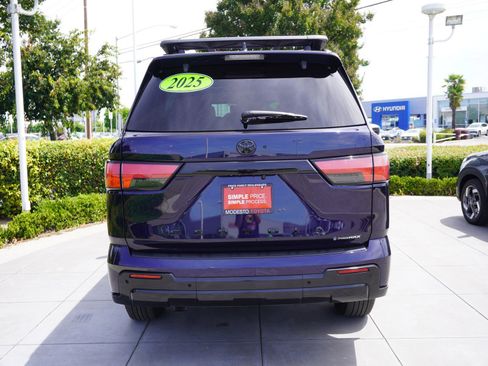 Used 2025 Toyota Sequoia 4WD image 12