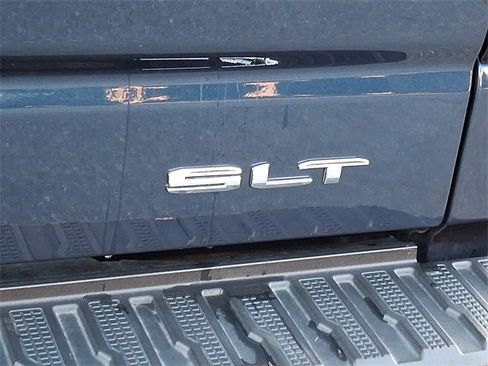 Used 2023 GMC Sierra 1500 SLT w/ SLT Premium Package image 30