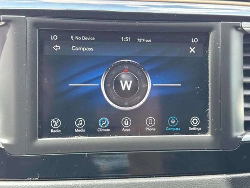 Used 2018 Chrysler Pacifica Touring Plus w/ Tire & Wheel Group image 59