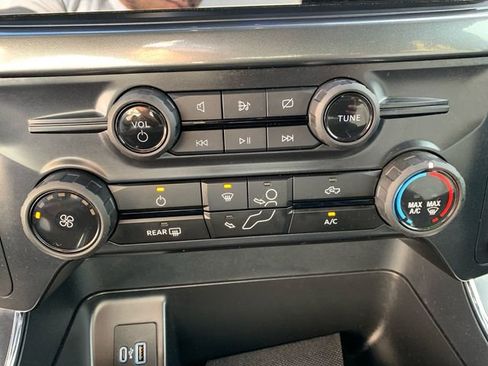 Used 2024 Ford F150 STX image 27