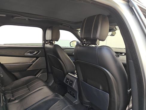 Used 2018 Land Rover Range Rover Velar R-Dynamic SE AWD/4WD image 24