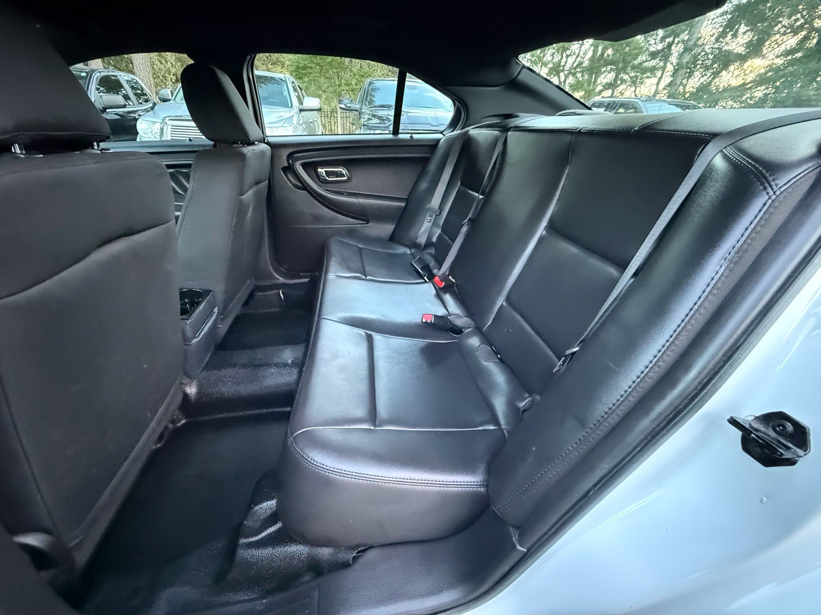 Used 2017 Ford Taurus Police Interceptor AWD image 23