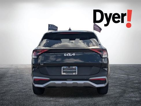 Certified 2024 Kia Sportage LX image 7