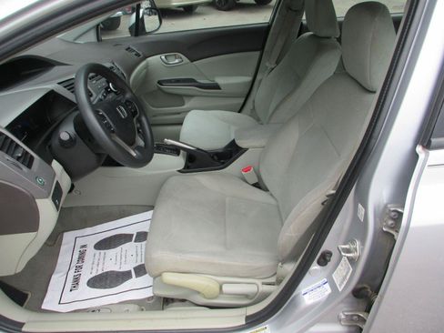 Used 2012 Honda Civic LX image 10