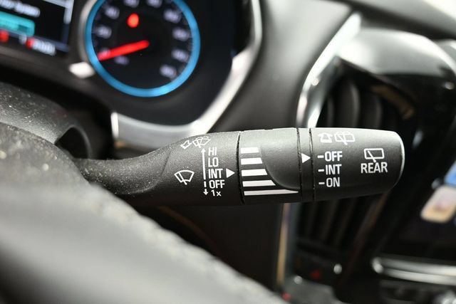 Used 2019 Chevrolet Traverse LT AWD/4WD image 27