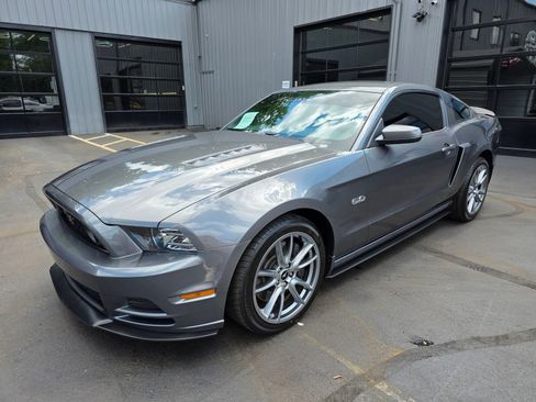Used 2014 Ford Mustang GT Premium w/ Brembo Brake Package RWD image 4