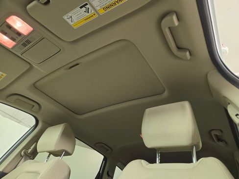 Used 2021 Honda CR-V EX image 16