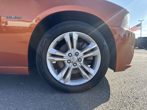 Used 2011 Dodge Charger R/T image 9