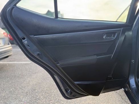 Used 2019 Toyota Corolla LE FWD image 13