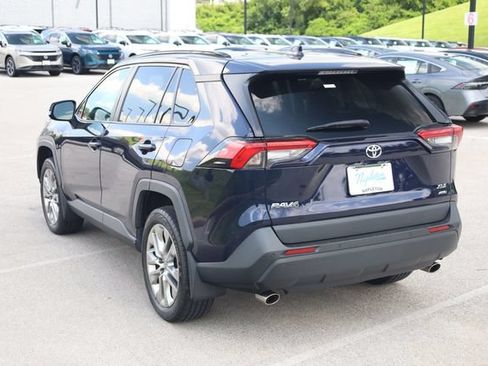 Used 2021 Toyota RAV4 XLE Premium AWD/4WD image 6