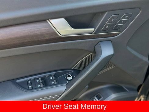 Used 2023 Audi Q5 2.0T Premium Plus w/ Premium Plus Package AWD/4WD image 12
