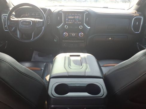 Used 2021 GMC Sierra 2500 AT4 w/ Gooseneck/5TH Wheel Package AWD/4WD image 14