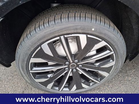 New 2026 Volvo XC60 T8 Ultra w/ Protection Package Premier image 6