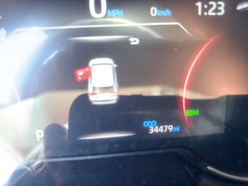 Used 2025 Toyota RAV4 XLE FWD image 13