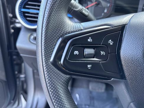 Used 2024 Chevrolet Trax LS w/ LS Convenience Package image 21