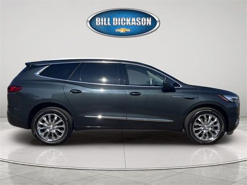 Used 2020 Buick Enclave Premium w/ Surround and Sites Package image 11