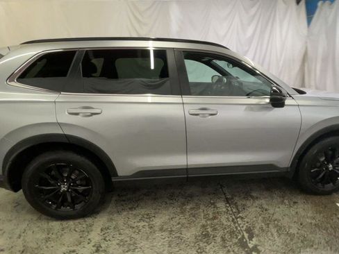 Used 2023 Honda CR-V Sport image 9