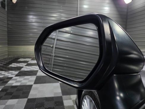 Used 2019 Toyota Camry XLE image 35