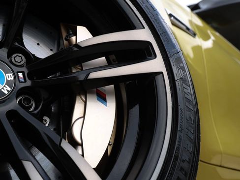 Used 2015 BMW M4 Coupe RWD image 26
