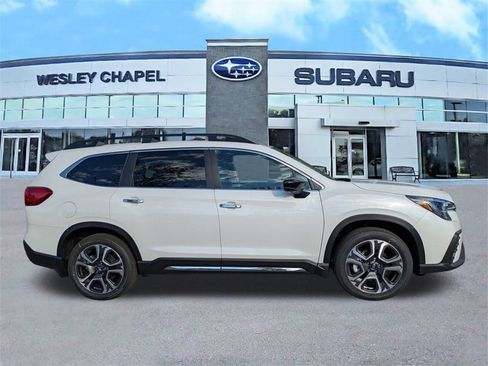 New 2025 Subaru Ascent Touring image 4