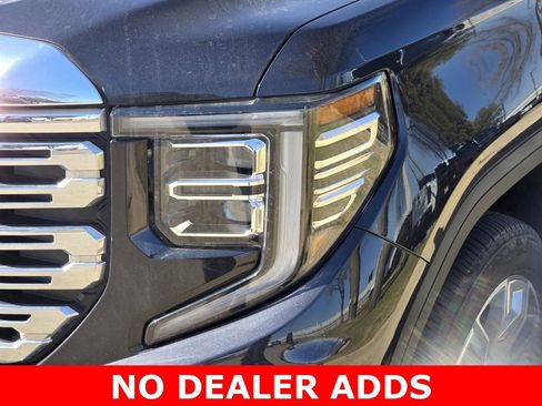 Used 2024 GMC Sierra 1500 Denali image 8