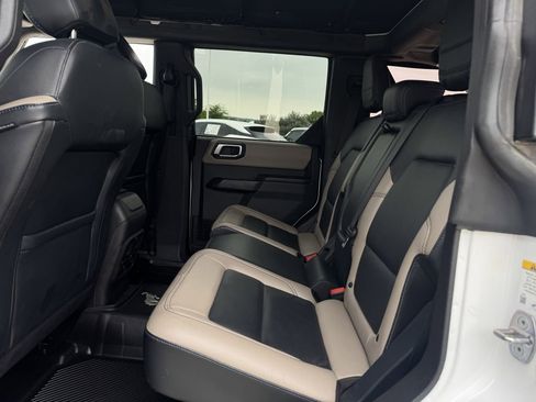 Used 2024 Ford Bronco Wildtrak AWD/4WD image 26