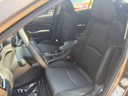Used 2016 MAZDA MAZDA3 i Sport FWD image 18