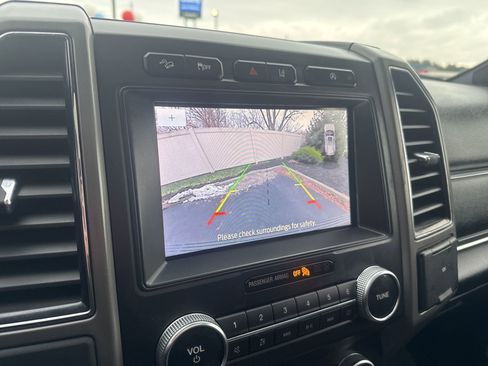 Used 2020 Ford Expedition XLT w/ Equipment Group 202A image 36