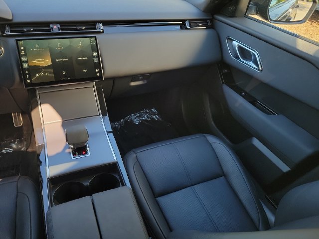 Used 2024 Land Rover Range Rover Velar Dynamic SE AWD/4WD image 18