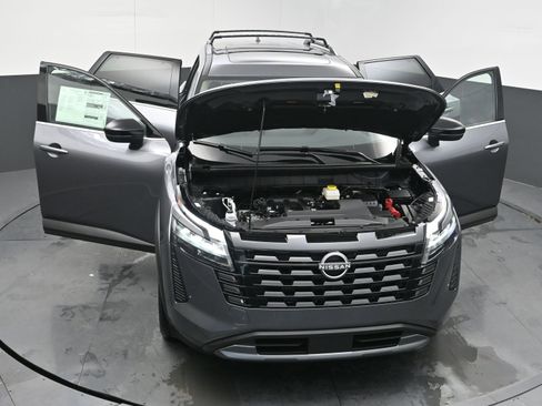 New 2026 Nissan Pathfinder SL w/ SL Premium Package FWD image 41