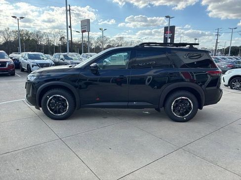 New 2026 Nissan Pathfinder Rock Creek image 4