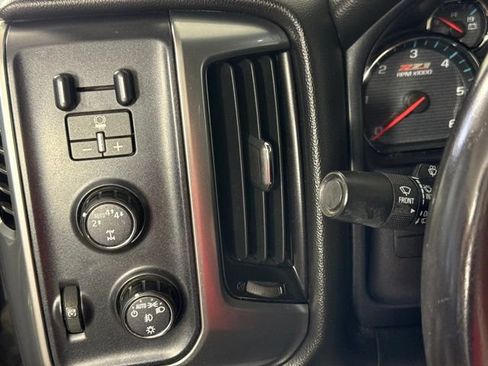 Used 2017 Chevrolet Silverado 1500 LT w/ All Star Edition AWD/4WD image 20