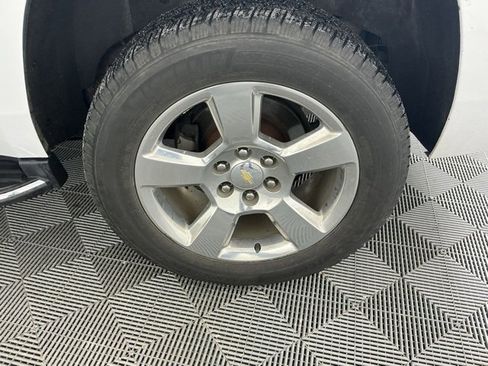 Used 2017 Chevrolet Tahoe Premier image 16