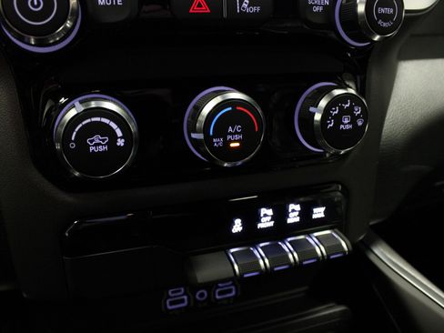 New 2026 RAM 1500 Express AWD/4WD image 25
