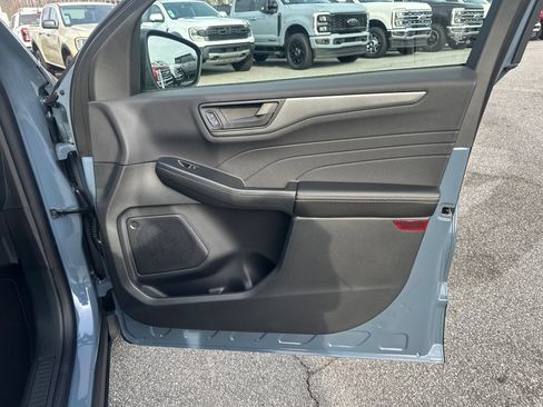 New 2026 Ford Escape Active FWD image 14