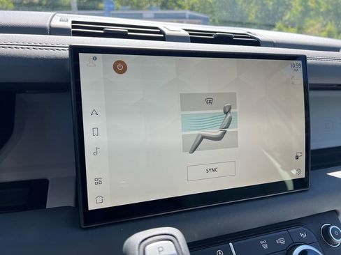 New 2025 Land Rover Defender 110 S image 19