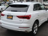 Used 2020 Audi Q3 2.0T Premium Plus w/ Premium Plus Package image 3
