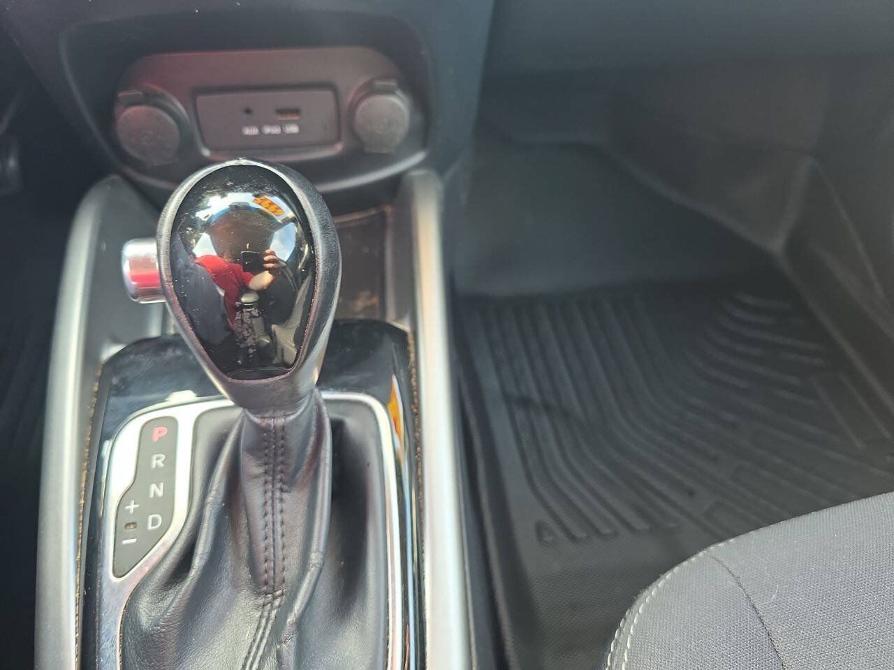 Used 2012 Kia Soul + FWD image 29