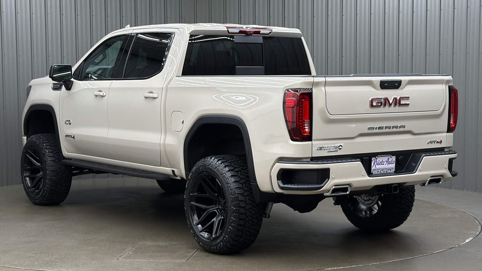 Used 2026 GMC Sierra 1500 AT4 w/ AT4 Premium Package AWD/4WD image 3