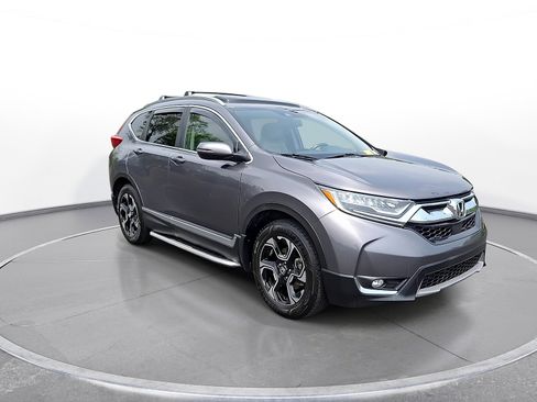 Used 2017 Honda CR-V Touring image 2